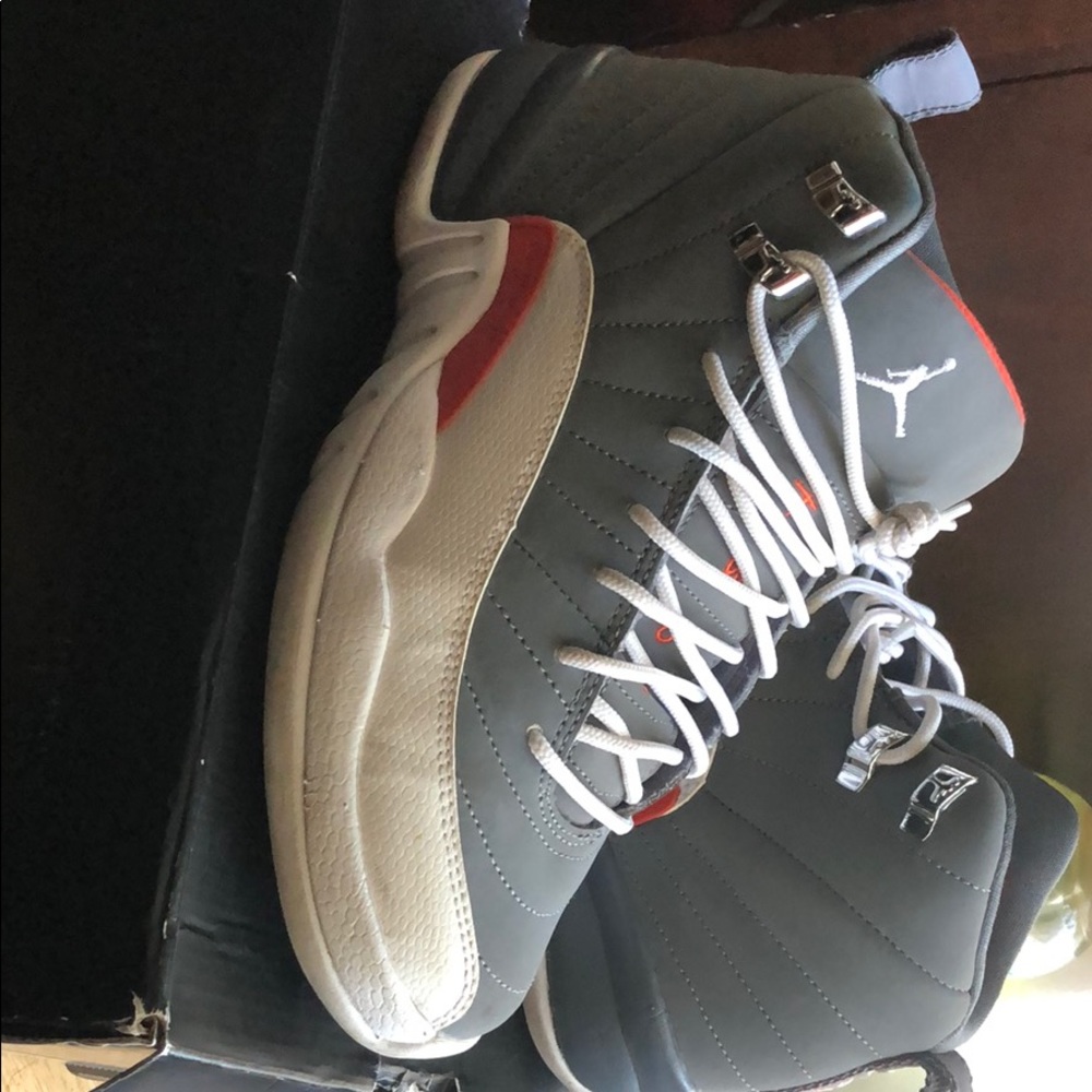 Air Jordan 12 Retro(GS)